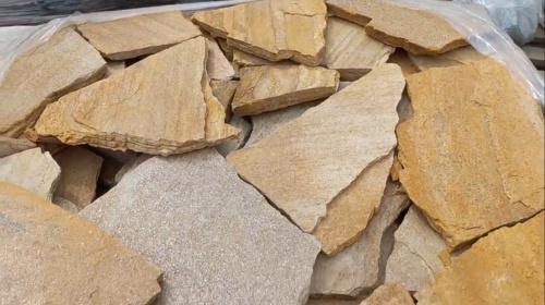 Плитняк златолит жёлтый для цоколя купить в Долгопрудном