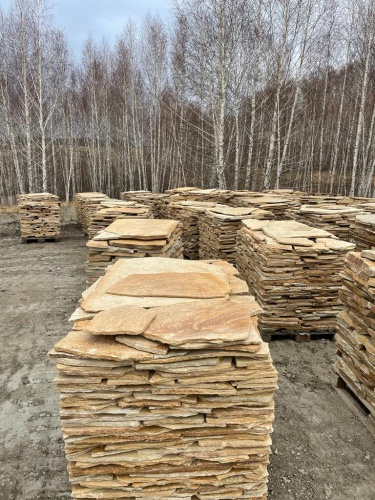 Плитняк златолит жёлтый для фасада 1,5-3 см купить в Долгопрудном