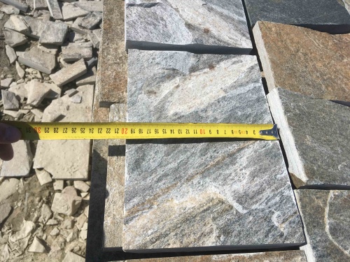 Плитка пилёная златолит Уральский для цоколя, отмостки купить в Долгопрудном