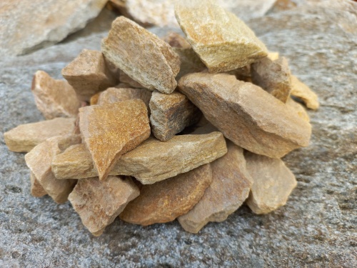 Златолит жёлтый декоративная каменная крошка купить в Долгопрудном