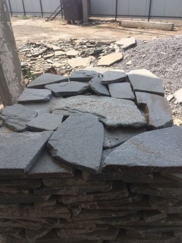 Златолит серебристый галтованный для лестниц купить в Долгопрудном